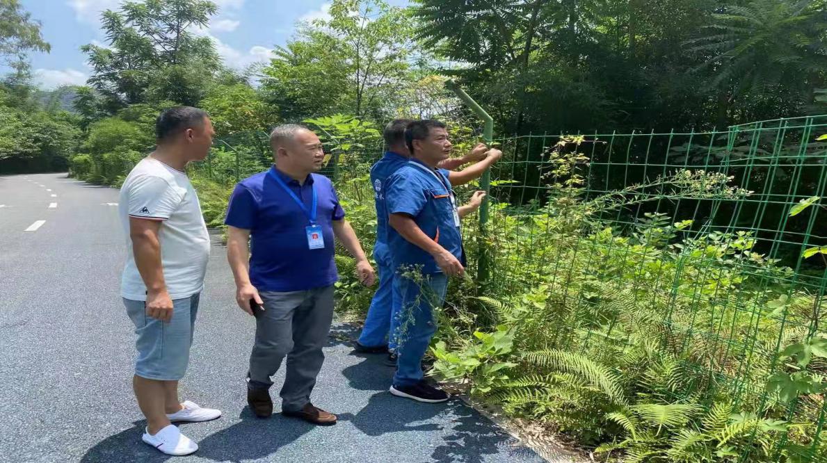 集團公司領導督導水源地環保工作